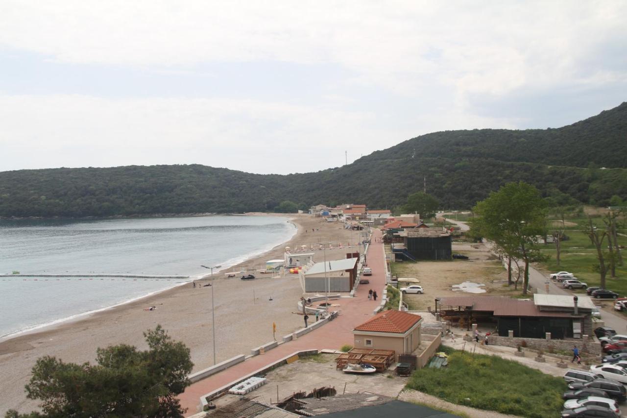 Beachfront Hotel Palma - Jaz Budva Bagian luar foto