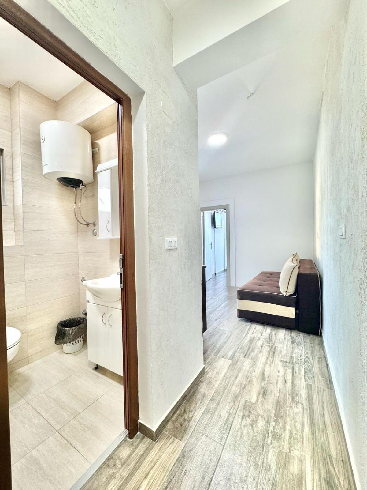 Beachfront Hotel Palma - Jaz Budva Bagian luar foto