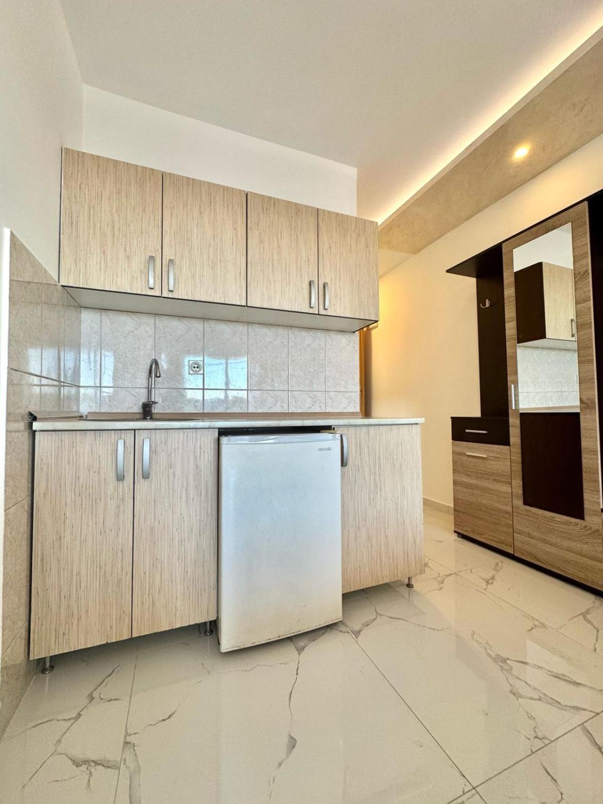 Beachfront Hotel Palma - Jaz Budva Bagian luar foto