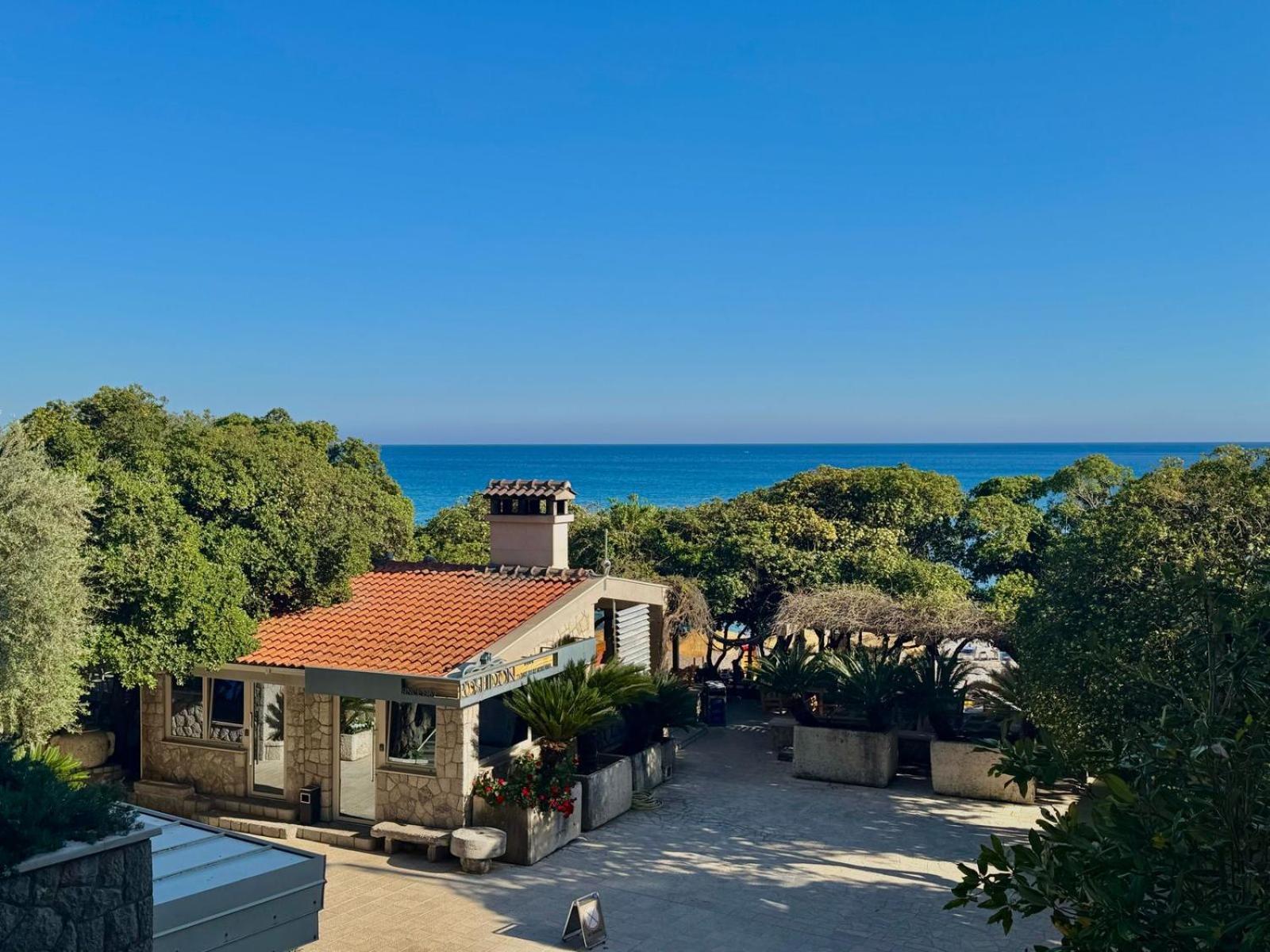 Beachfront Hotel Palma - Jaz Budva Bagian luar foto